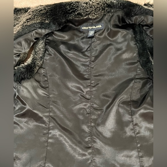 Kristen Blake faux fur plush vest brown gray Size Medium! Beautiful mix of color - Picture 7 of 12